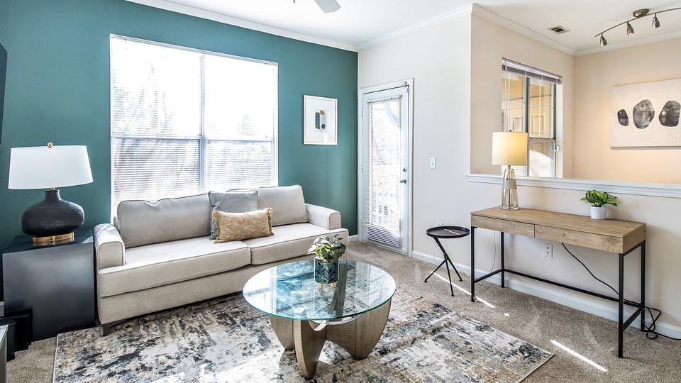 Rent Alden Place at South Square G3205 in Durham, NC Landing